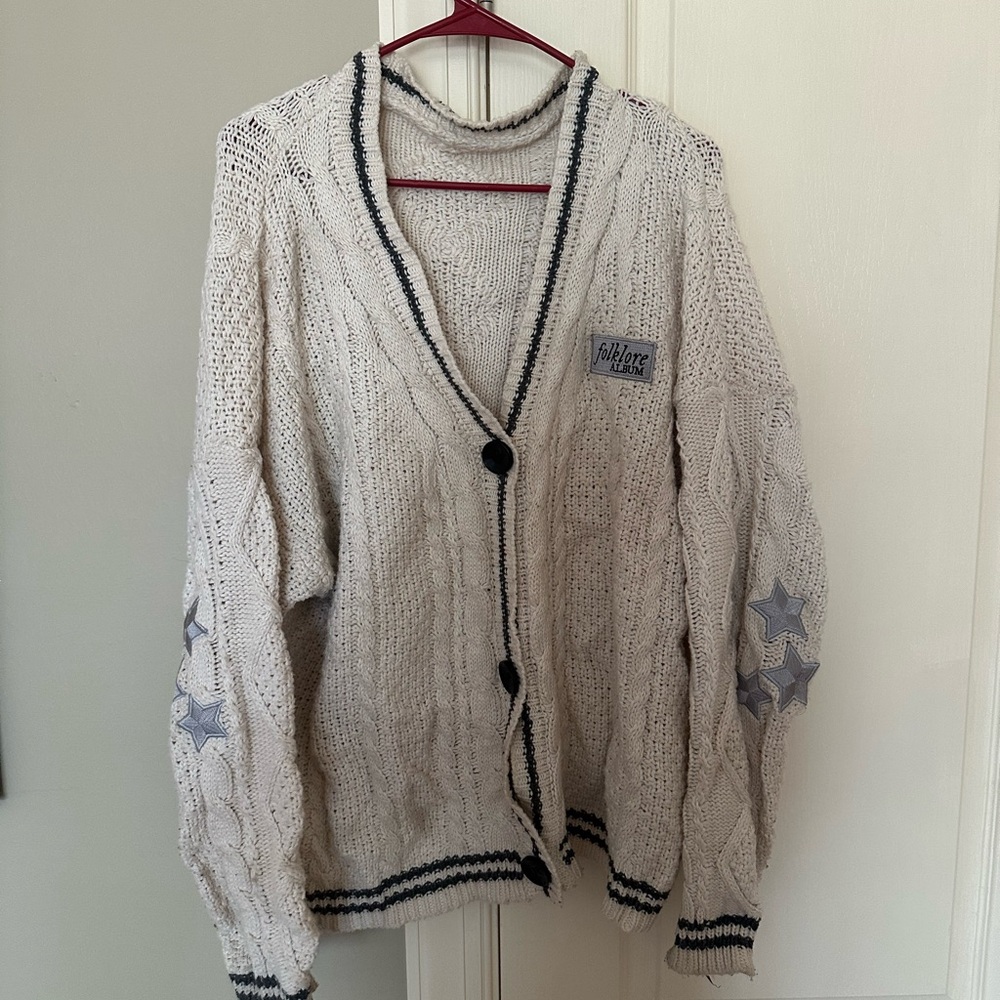 Taylor Swift Folklore Cardigan-Cable Knit Cardigan with Star Accents